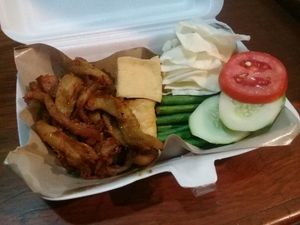 Fake duck with tofu and vegies. at Mie Panjang Umur in Malang