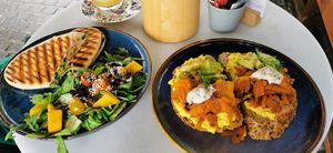 "chicken" panini and "salmon" toast at Plant B in Antwerpen