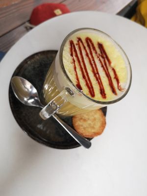 Kurkuma latte at Plant B in Antwerpen