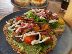 BLT sandwich  at Plant B in Antwerpen