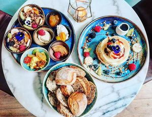 YOLO Breakfast  at Plant B in Antwerpen