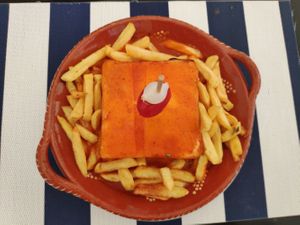 Francesinha at Padoca Vegan - Fábrica in Vila Nova De Gaia