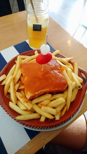 Francesinha at Padoca Vegan - Fábrica in Vila Nova De Gaia