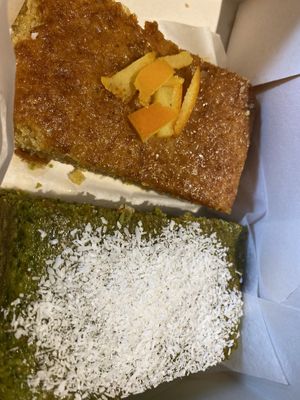 Pastries  at Padoca Vegan - Fábrica in Vila Nova De Gaia