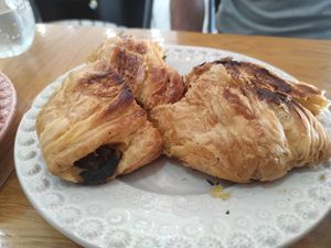 Pastel de chaves at Padoca Vegan - Fábrica in Vila Nova De Gaia