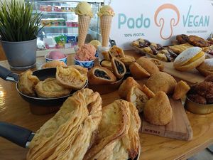 food at Padoca Vegan - Fábrica in Vila Nova De Gaia