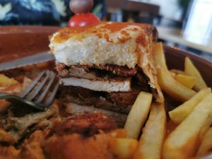vegan francesinha at Padoca Vegan - Fábrica in Vila Nova De Gaia