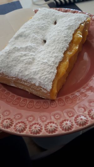 Folhado de creme vegan at Padoca Vegan - Fábrica in Vila Nova De Gaia