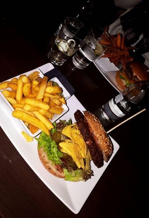 Vegan Spicy Nacho Burger at Circus Maximus in Koblenz