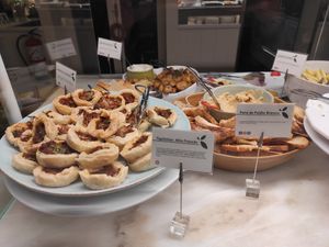 Leek pies at DaTerra - Foz do Douro in Porto