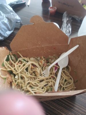 Spinach shrimp noddles at Thai Vegan in San Antonio