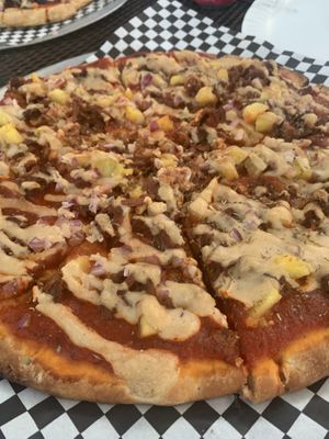 Pizza #1 #Veganuary at Herbivores in Kailua Kona