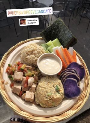 Nori Bowl  at Herbivores in Kailua Kona