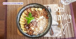 Muesli bowl at Goodsouls Kitchen in Chiang Mai
