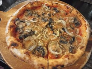 Alla casa pizza at Goodsouls Kitchen in Chiang Mai