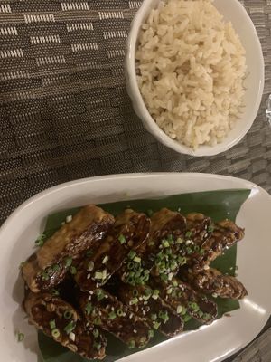 Tempeh teriyaki con arroz   at Goodsouls Kitchen in Chiang Mai