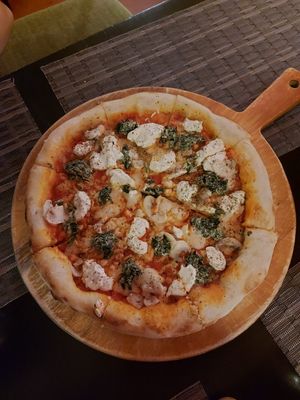 Creamy spinach pizza at Goodsouls Kitchen in Chiang Mai