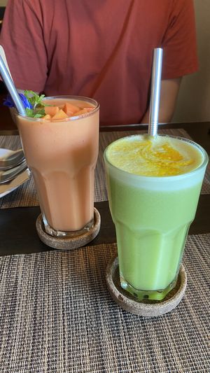Papaya + Lime Smoothie, Green juice   at Goodsouls Kitchen in Chiang Mai