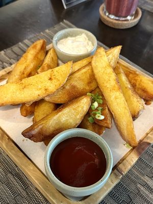 Curry country fries (140 THB)  at Goodsouls Kitchen in Chiang Mai