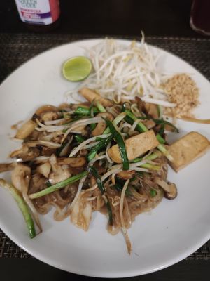Pad Thai at Goodsouls Kitchen in Chiang Mai