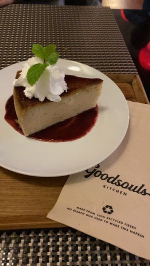 New York cheesecake, lacking flavour and too dry   at Goodsouls Kitchen in Chiang Mai