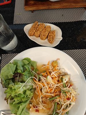 Papaya salad and tempe at Goodsouls Kitchen in Chiang Mai