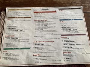 Lunch & dinner at Goodsouls Kitchen in Chiang Mai