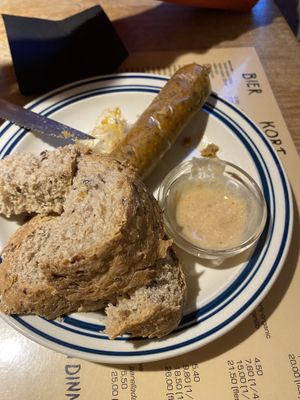 Seitanworst met brood en hele goeie mosterd at Het Strand - The Strand in Leuven