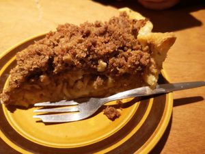 Apple pie at Het Strand - The Strand in Leuven