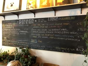 Dinner menu at Het Strand - The Strand in Leuven