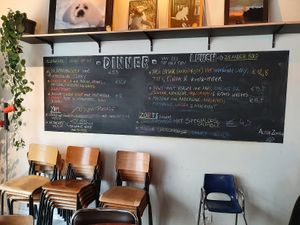 dinner menu at Het Strand - The Strand in Leuven