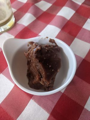 Dessert (included in daily menu for 25.000 COP) - 4/5 at El Arbol de la Vida - Maybe closed in Medellin