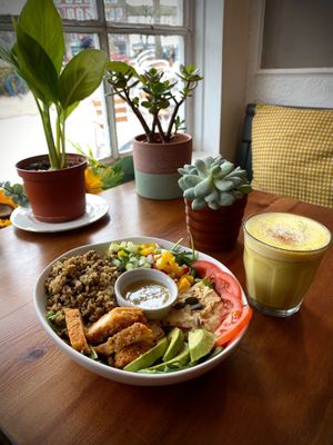  at Sundowners in Exmouth