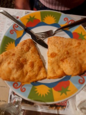 Pizza Fritta at Rossopomodoro in Trieste