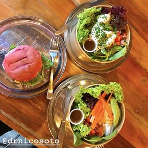 @drnicosoto at Vurger Joint in Santiago