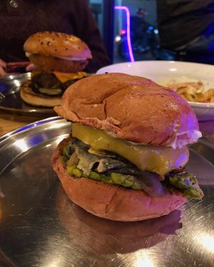 Electric blue at Vurger Joint in Santiago