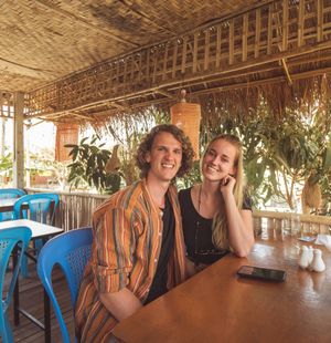 Our volunteers professional photographers! at Paw Paw in Nyaungshwe