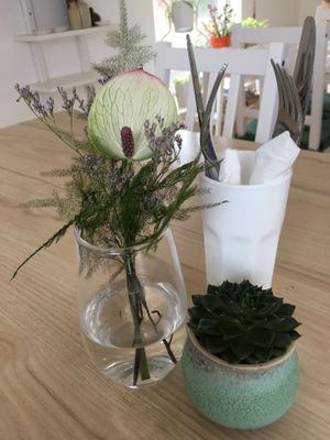 Table decorations 💚 at the third cafe in Liverpool