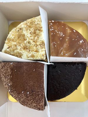 Mixed cake order at Alchemy Vegan in Chiang Mai