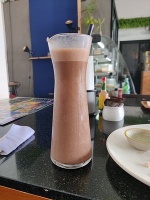 Jamaicano smoothie with banana and cocoa instead of carrot at Alchemy Vegan in Chiang Mai