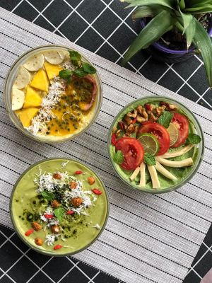 Smoothie bowls at Alchemy Vegan in Chiang Mai