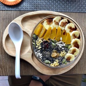 Cocoa smoothie bowl at Alchemy Vegan in Chiang Mai