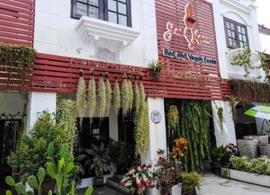 Entrance at Yes Vegan in Pattaya