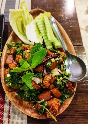 Crispy "pork" salad at Yes Vegan in Pattaya