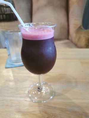 Beetroot juice at Yes Vegan in Pattaya