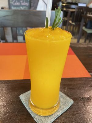 Mango smoothie, 90 baht  at Yes Vegan in Pattaya