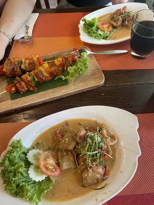 Vegan pork in peanut sauce  at Yes Vegan in Pattaya