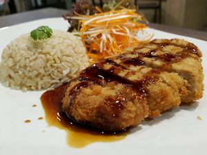 Deep fried vagan pork  at Yes Vegan in Pattaya