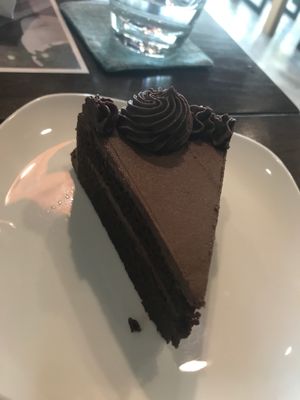 Choc cake at Yes Vegan in Pattaya