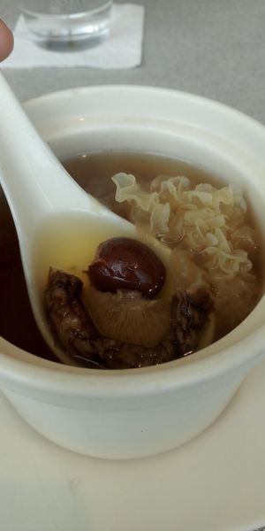 5 elements soup at elemen 元素 - HarbourFront in Central Singapore